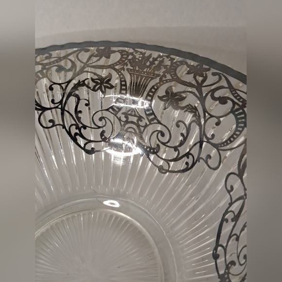 Silver Overlay Serving Bowl.  Round Center Piece.  Just beautiful. - Picture 5 of 8